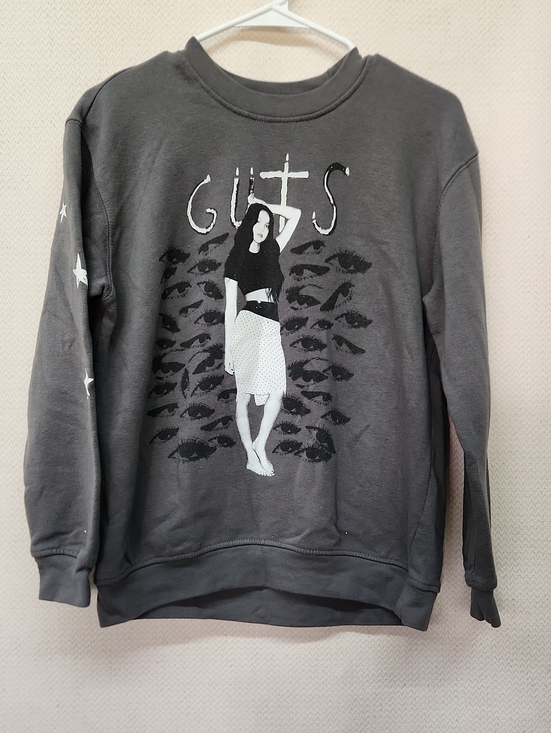 Other - Guts Graphic Crewneck Sweatshirt - Charcoal